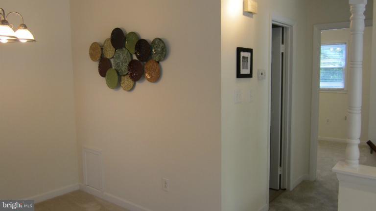 14502 Fullerton Road Woodbridge, VA 22193 - Photo 8 of 30 Interior (General)