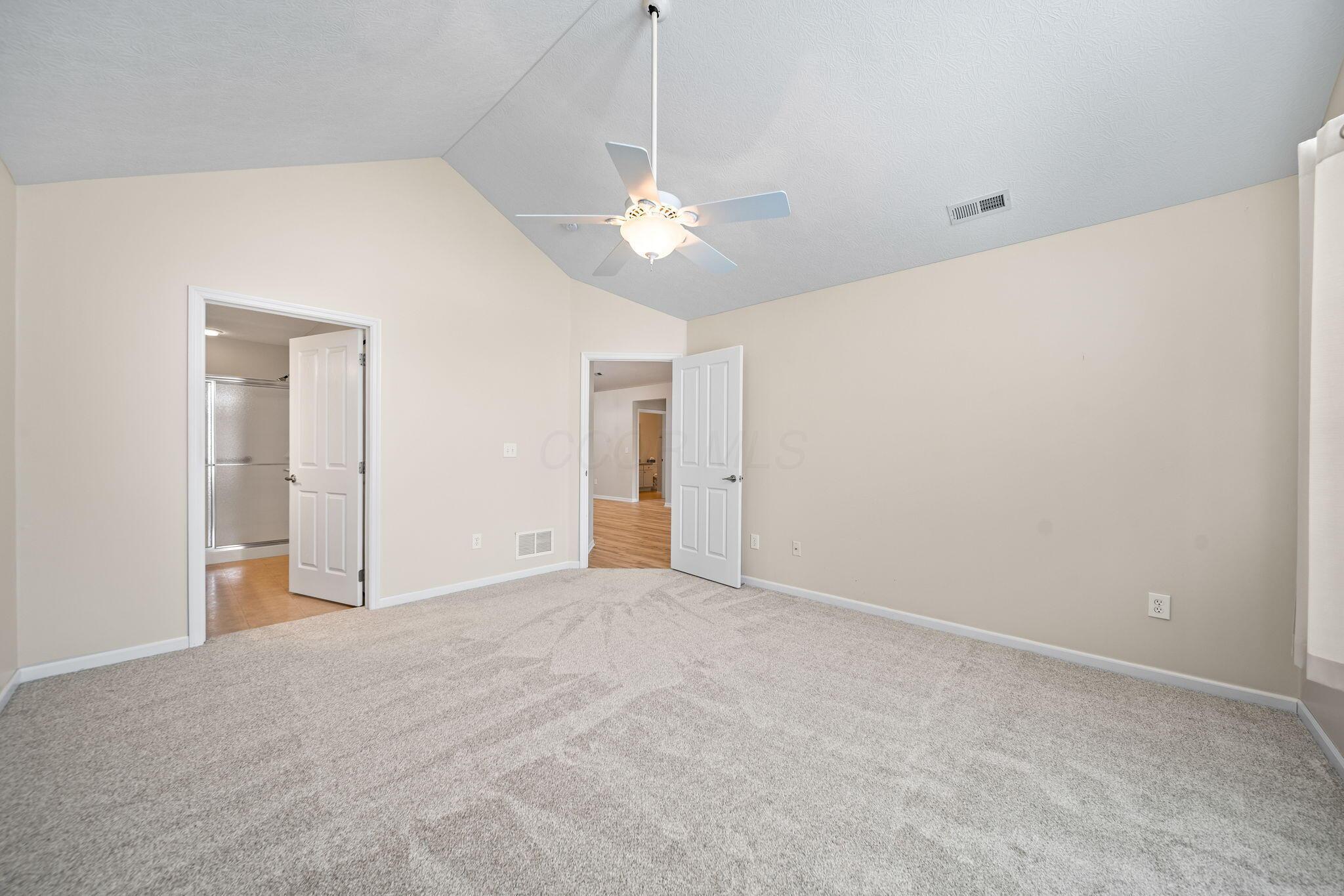 225 Stonegate Loop, Unit 225 Pataskala, OH 43062 - Photo 14 of 41 13-web-or-mls-A7409583-2