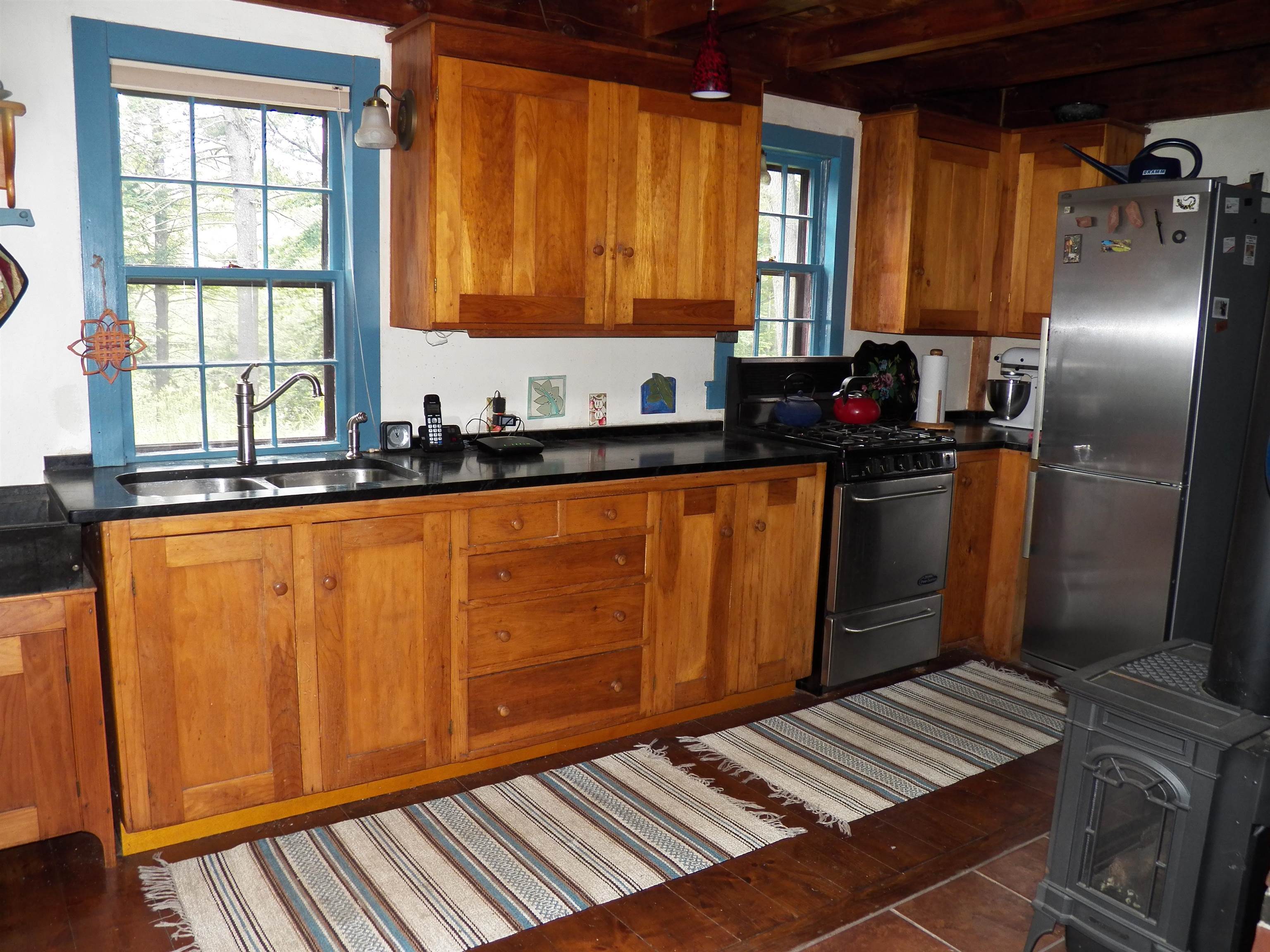 173 North Road Deerfield, NH 03037 - Photo 9 of 31 Gallery Image 9