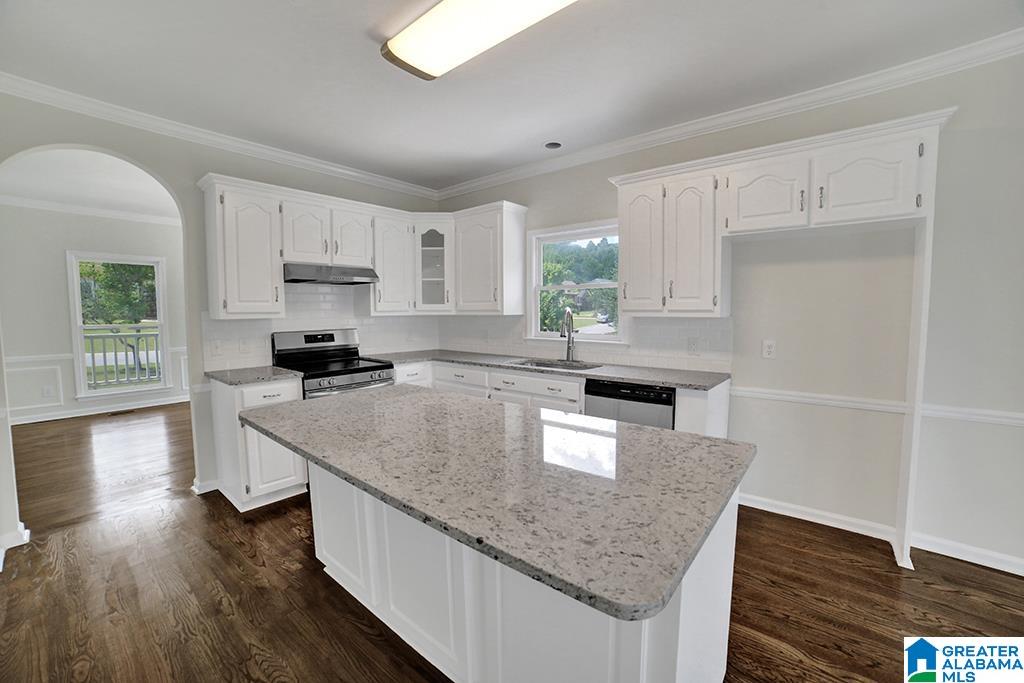 122 Heather Ridge Drive Pelham, AL 35124 - Photo 10 of 36