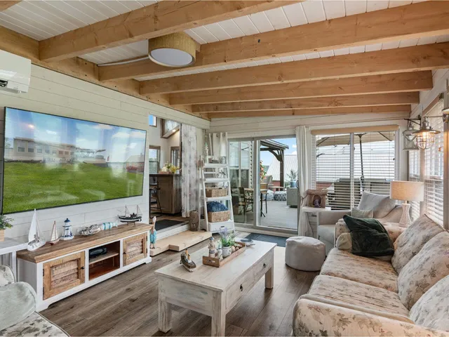 $289,000 | 2 Angler Lane, South Hero, VT 05486