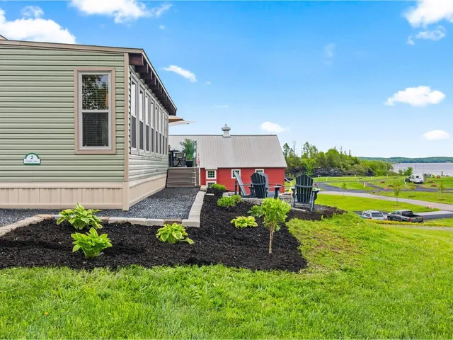 $289,000 | 2 Angler Lane, South Hero, VT 05486