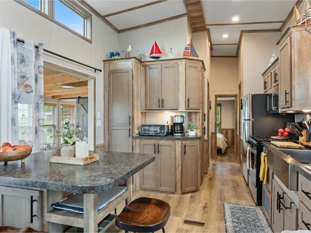 $289,000 | 2 Angler Lane, South Hero, VT 05486