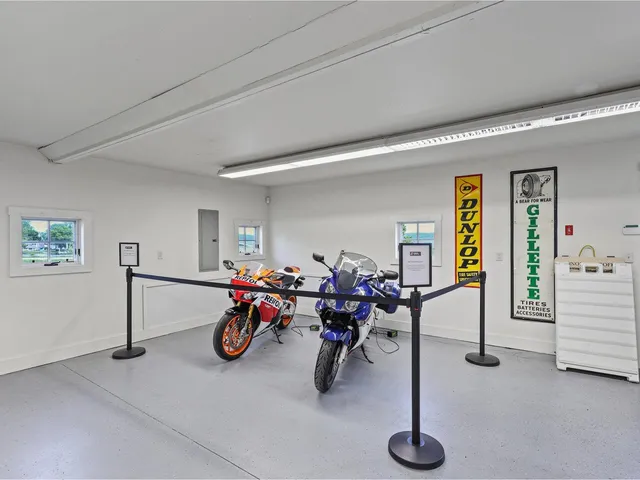 $289,000 | 2 Angler Lane, South Hero, VT 05486