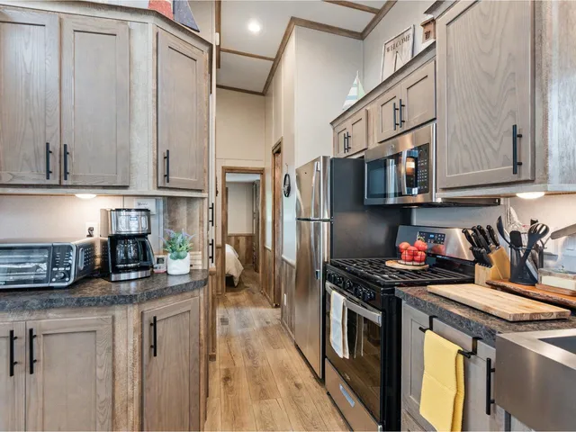 $289,000 | 2 Angler Lane, South Hero, VT 05486