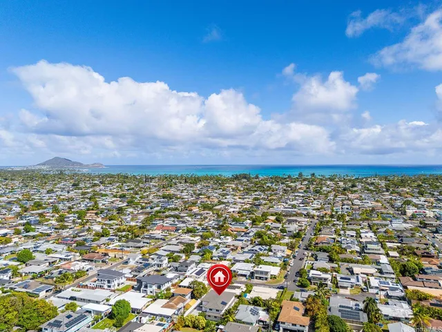 $2,200,000 | 244 Kihapai Street, Unit A, Kailua, HI 96734