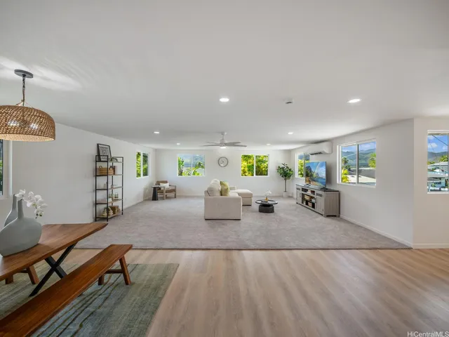 $2,200,000 | 244 Kihapai Street, Unit A, Kailua, HI 96734
