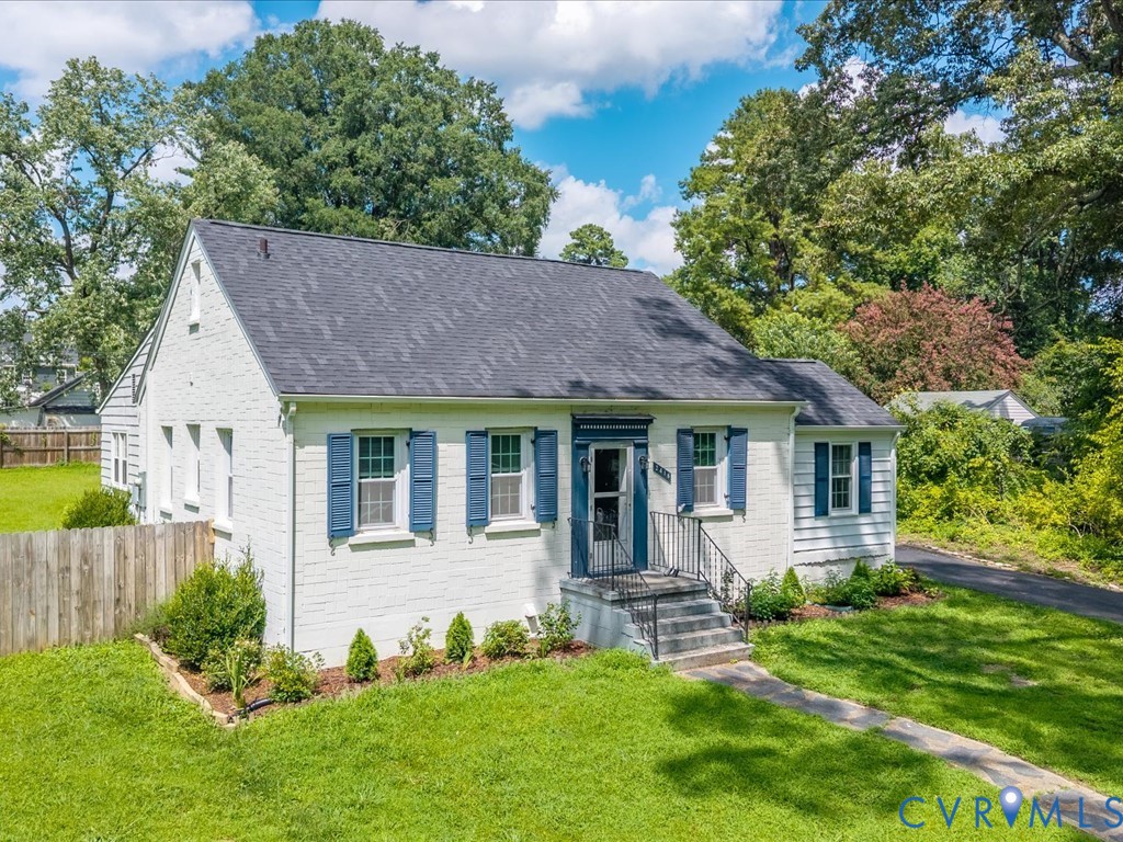 2416 Sherbourne Road North Chesterfield, VA 23237 - Photo 2 of 6 Gallery Image 2
