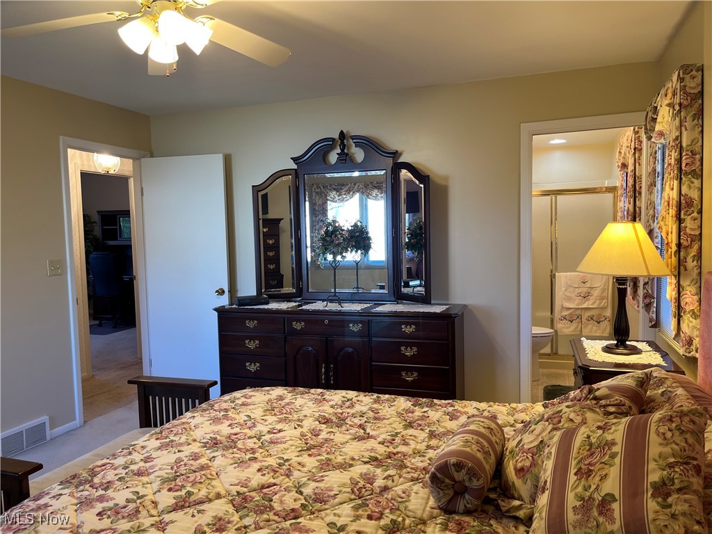 13735 Milo Road Cleveland, OH 44125 - Photo 29 of 49 Bedroom featuring Ensuite Bath.