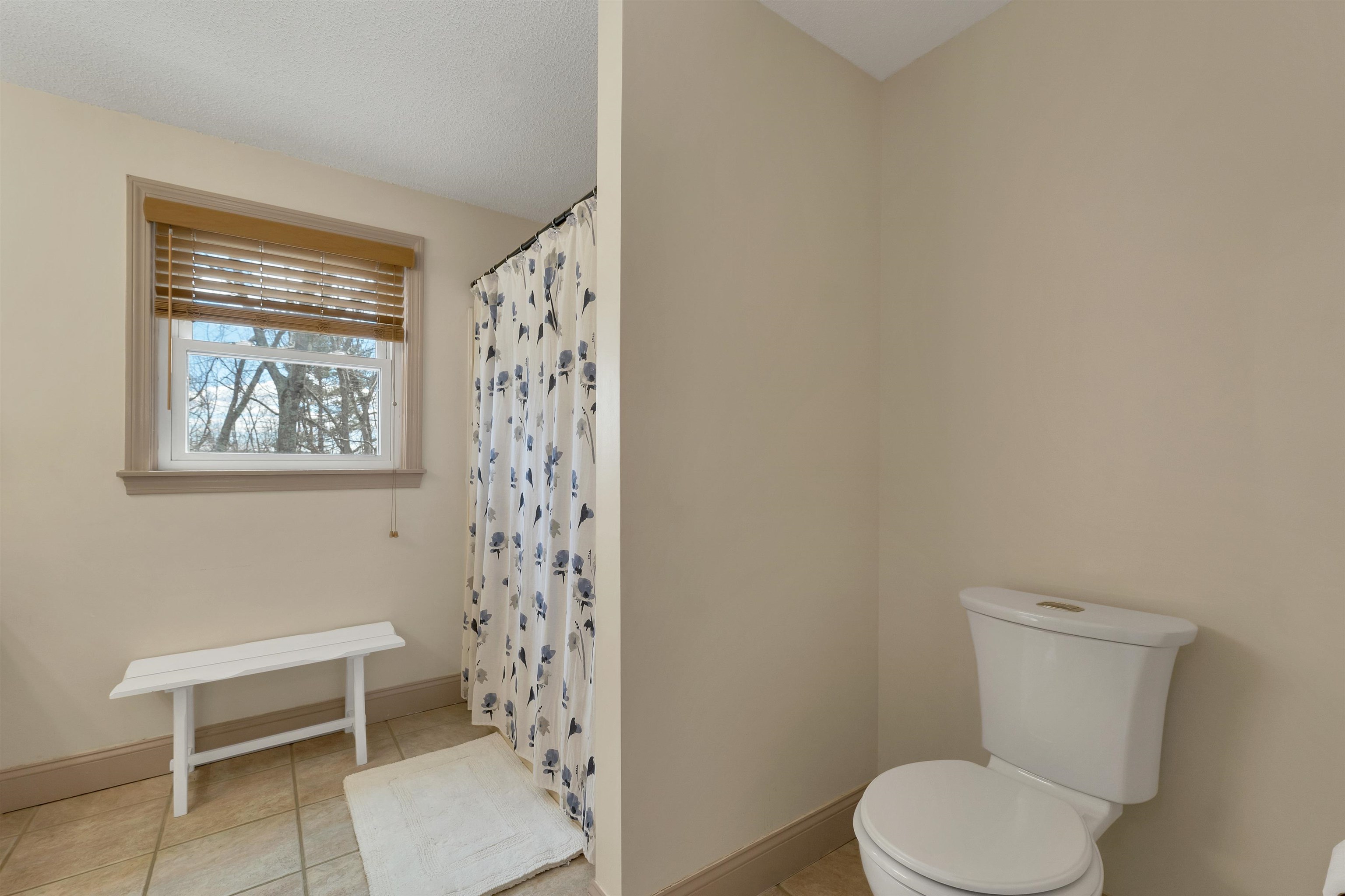 331 Fox Run Road Hudson, NH 03051 - Photo 22 of 46