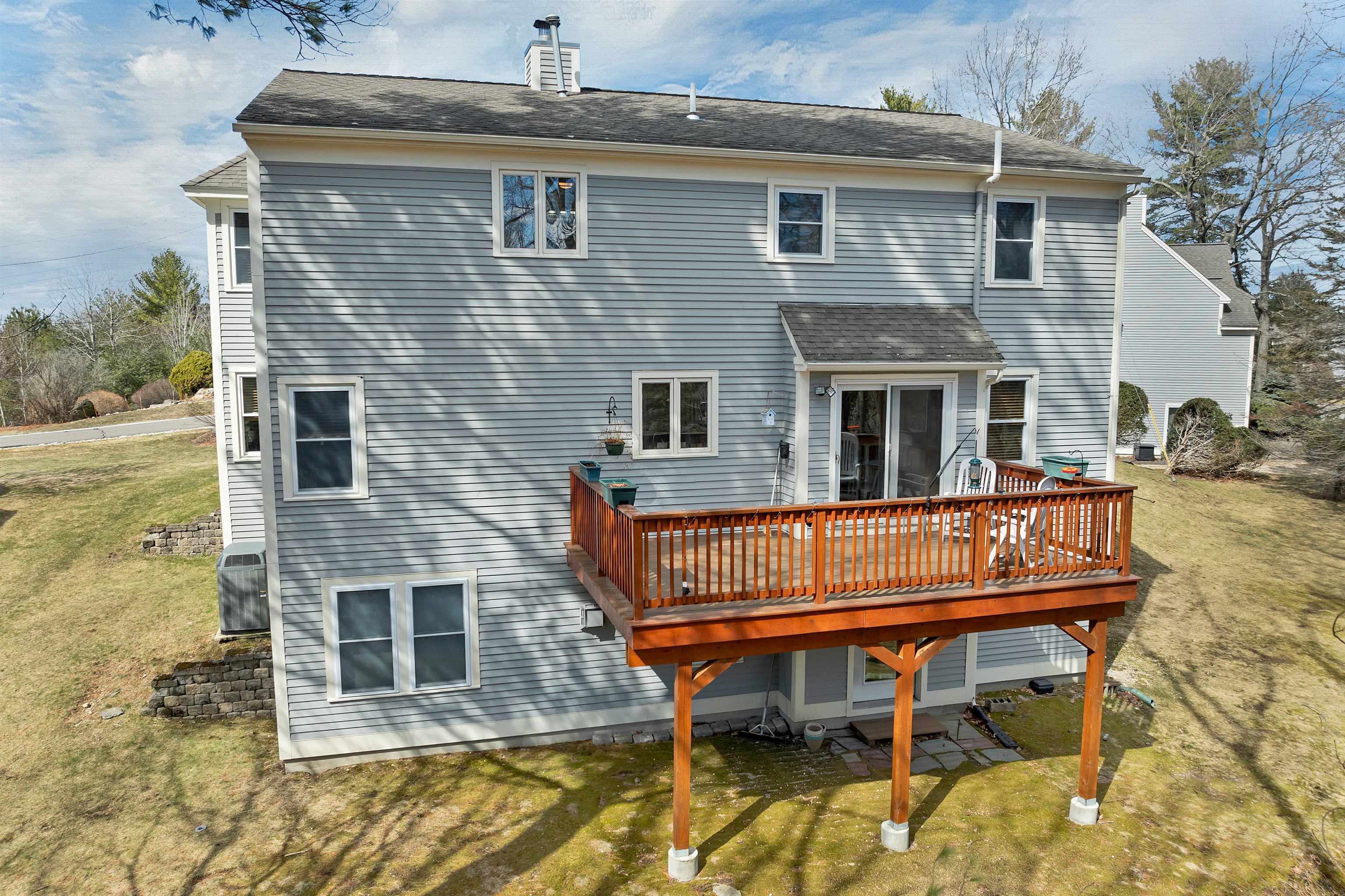 331 Fox Run Road Hudson, NH 03051 - Photo 38 of 46