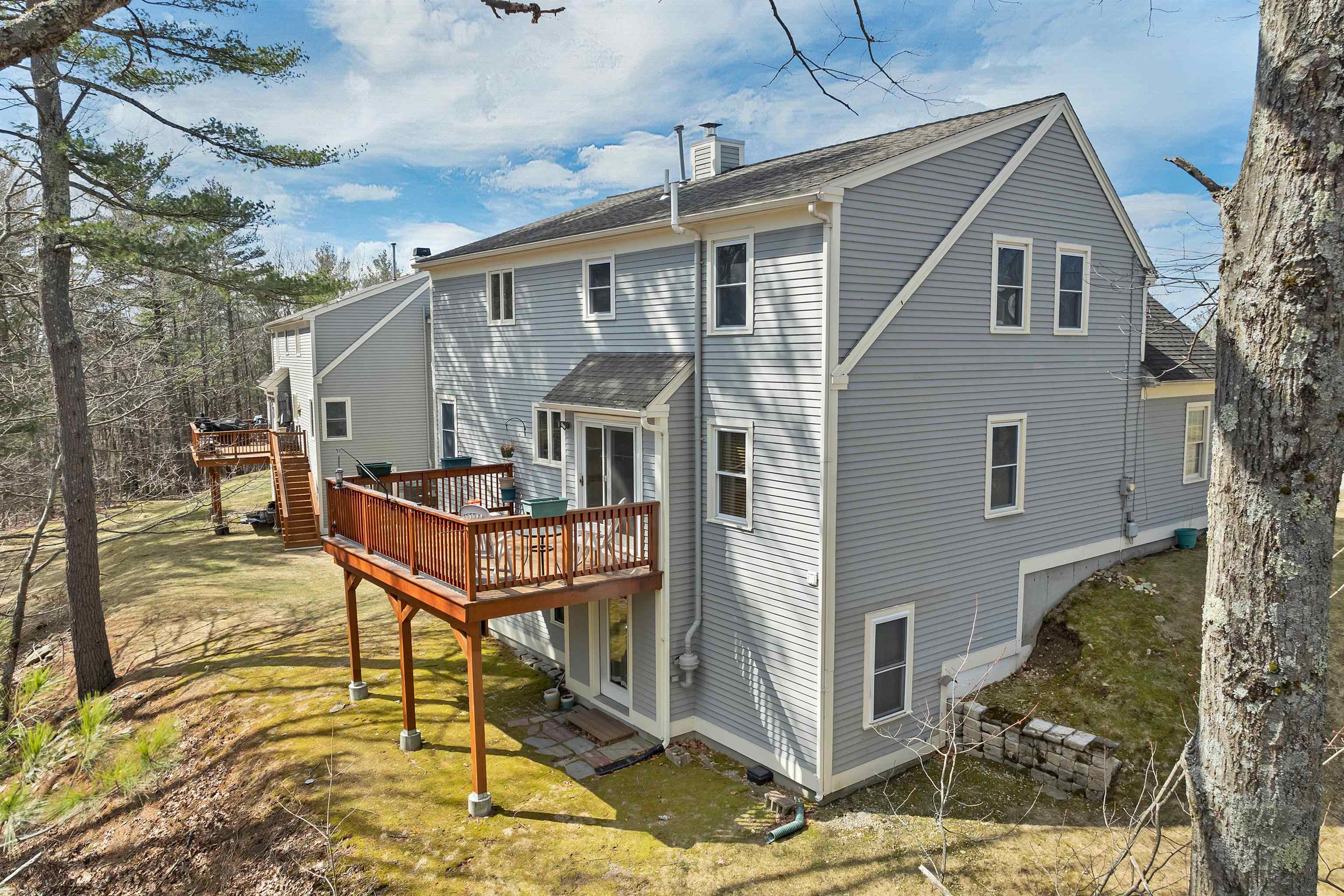 331 Fox Run Road Hudson, NH 03051 - Photo 40 of 46