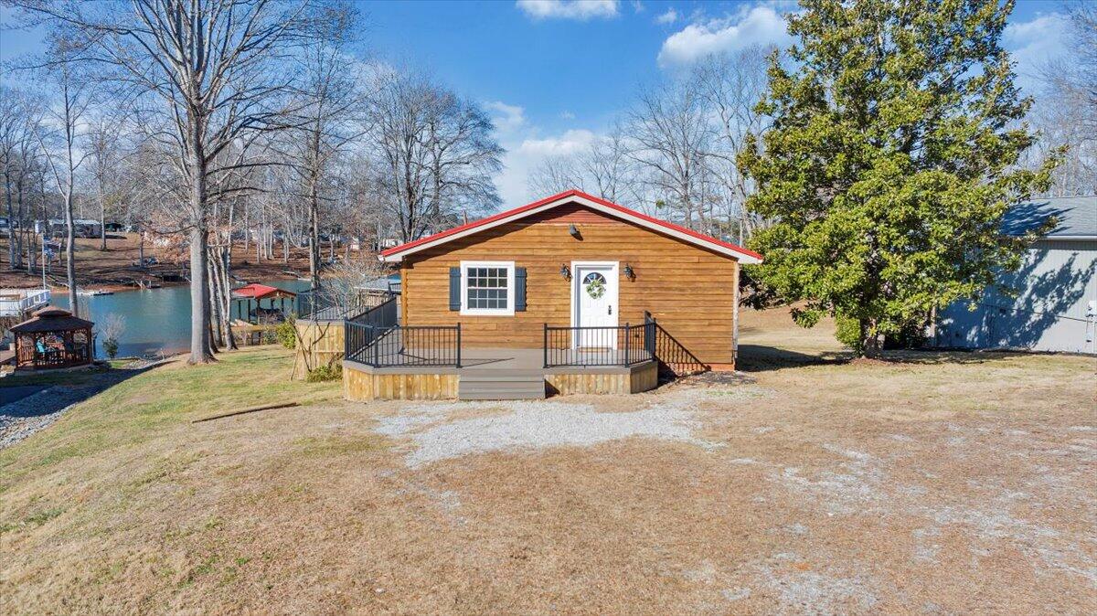 1111 Jefferson Dock Road Penhook, VA 24137 - Photo 5 of 49 085-DJI_20260114015632_0319_D