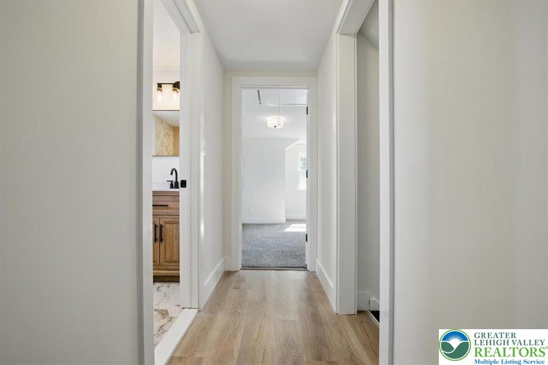 402 Cherry Hill Road Nazareth, PA 18064 - Photo 11 of 31 Gallery Image 11