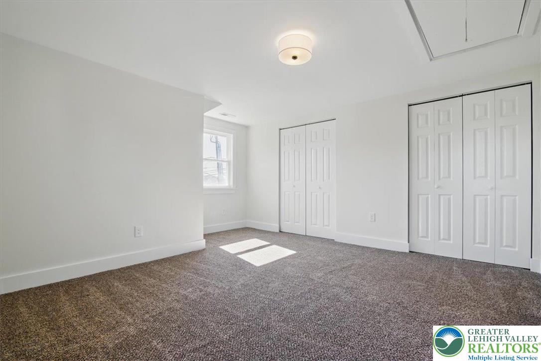 402 Cherry Hill Road Nazareth, PA 18064 - Photo 17 of 31 Gallery Image 17