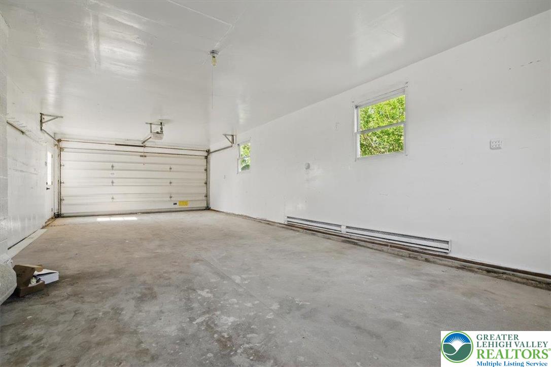 402 Cherry Hill Road Nazareth, PA 18064 - Photo 24 of 31 Gallery Image 24