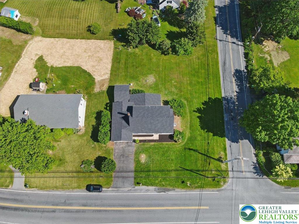 402 Cherry Hill Road Nazareth, PA 18064 - Photo 29 of 31 Gallery Image 29