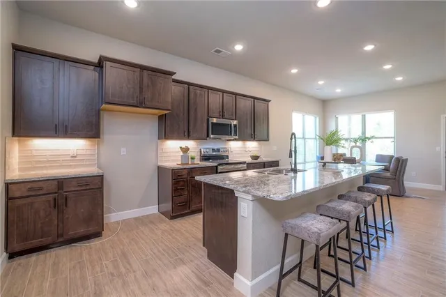 $456,850 | 26563 West 83rd Terrace, Lenexa, KS 66227