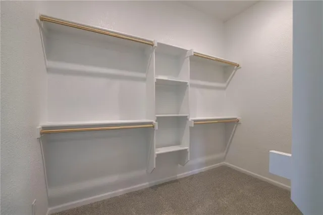 $456,850 | 26563 West 83rd Terrace, Lenexa, KS 66227