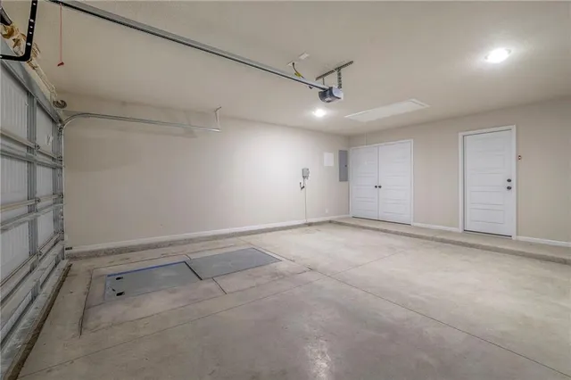 $456,850 | 26563 West 83rd Terrace, Lenexa, KS 66227