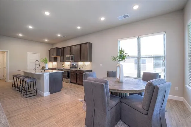 $456,850 | 26563 West 83rd Terrace, Lenexa, KS 66227