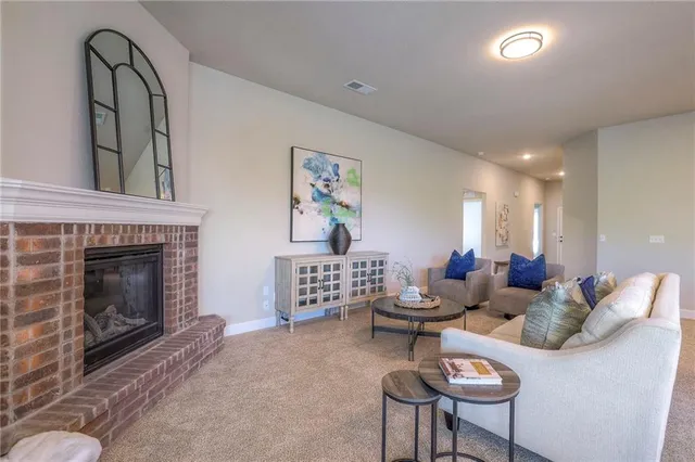 $456,850 | 26563 West 83rd Terrace, Lenexa, KS 66227