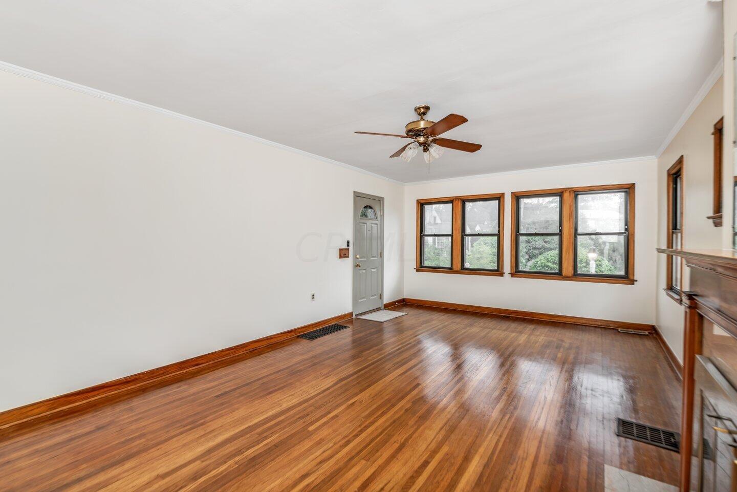 518 Crestview Road Columbus, OH 43202 - Photo 3 of 30 Gallery Image 3
