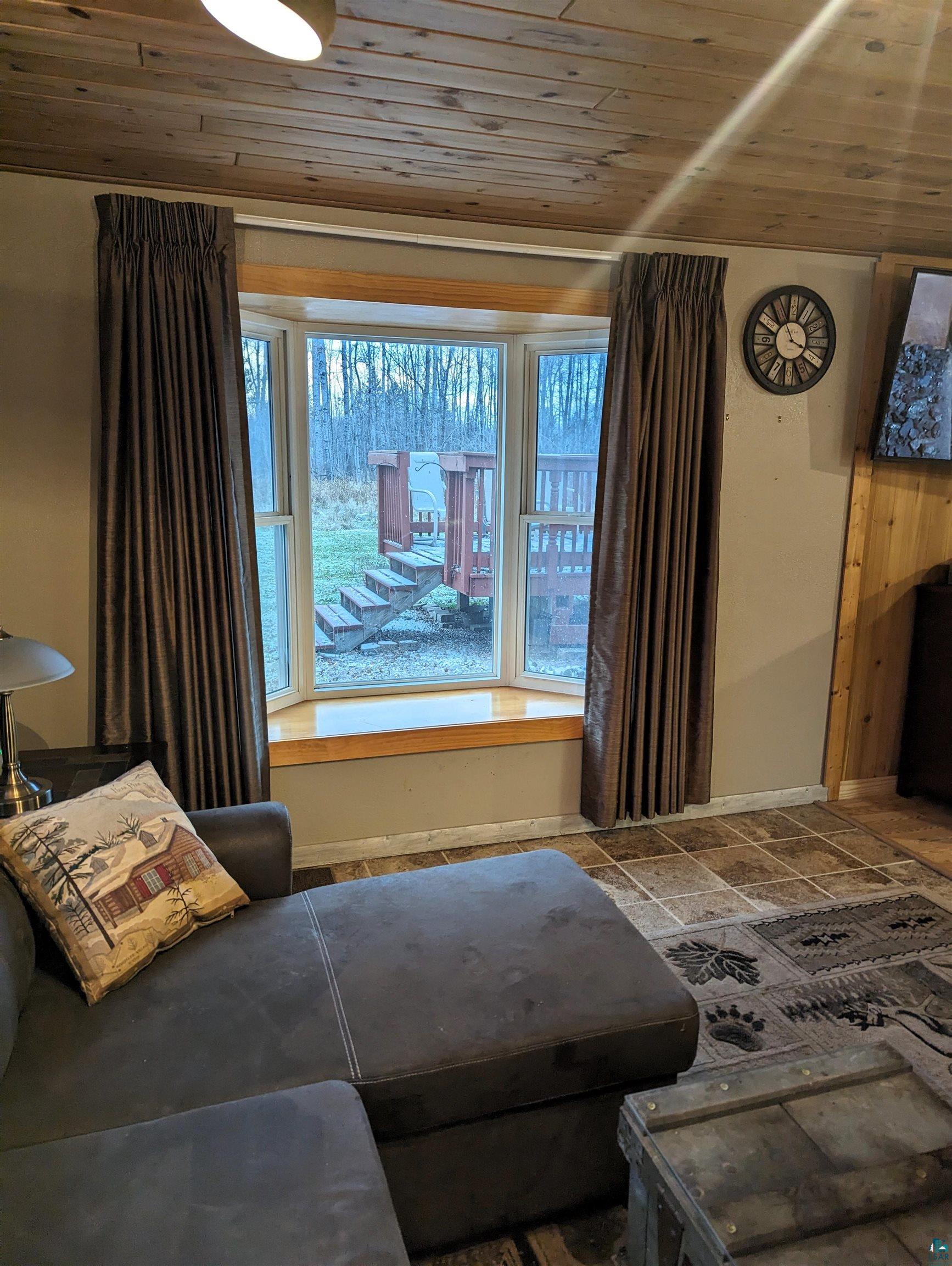 3122 South Camp Amnicon Road South Range, WI 54874 - Photo 15 of 38 Gallery Image 15