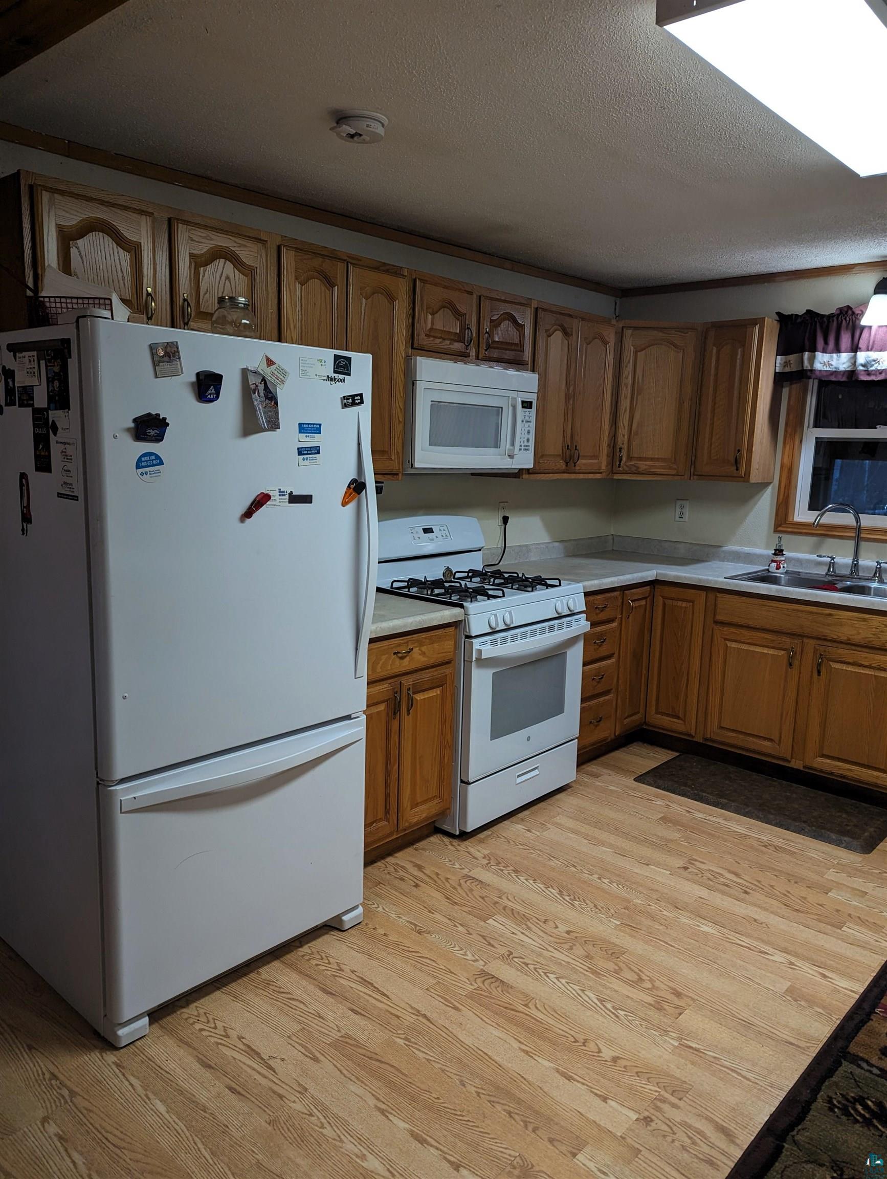 3122 South Camp Amnicon Road South Range, WI 54874 - Photo 7 of 38 Gallery Image 7