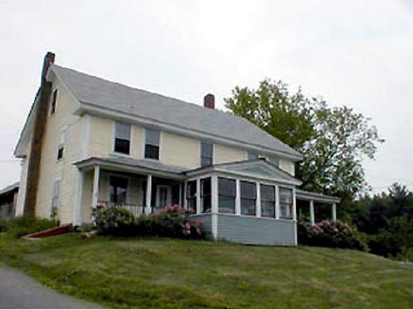 409 Parade Road Barnstead, NH 03218 - Photo 1 of 5