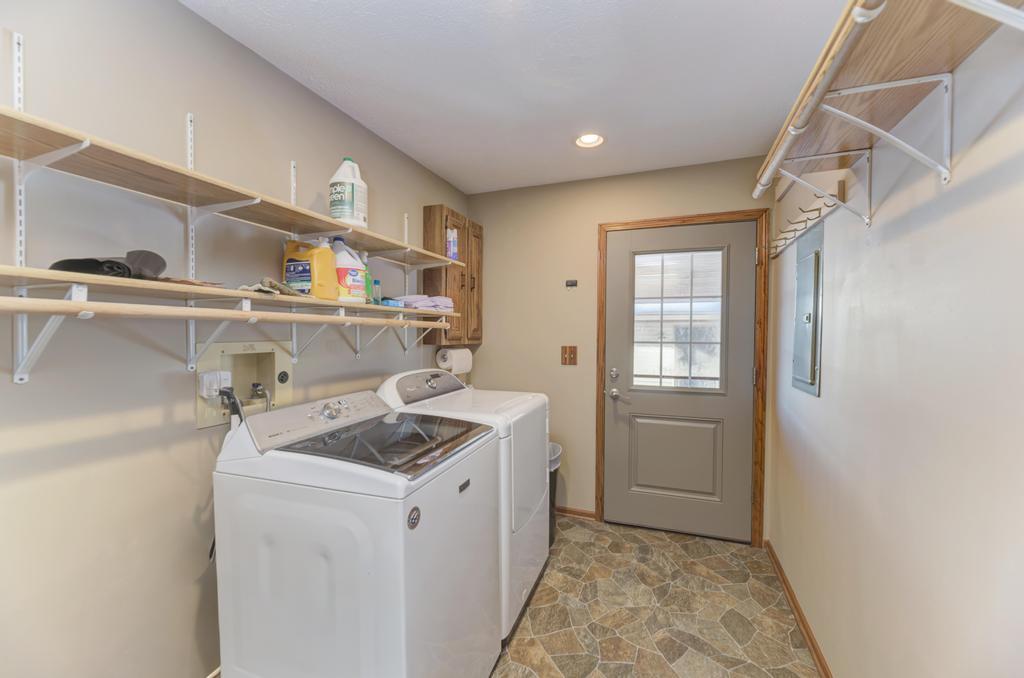 2402 Chestnut Lane Morris, IL 60450 - Photo 18 of 30 a room with storage and utility