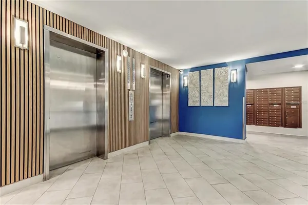 $2,900 | 690 Island Way, Unit 307, Clearwater Beach, FL 33767