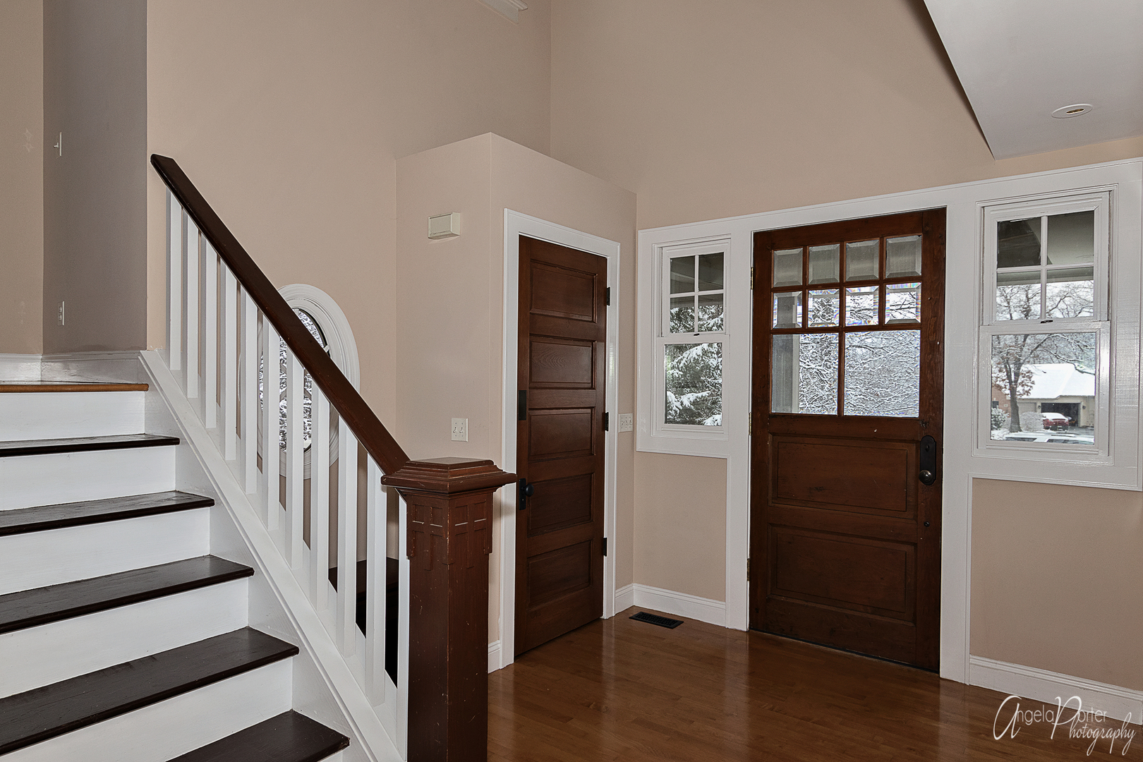 912 Ridgeway Trail McHenry, IL 60050 - Photo 3 of 40