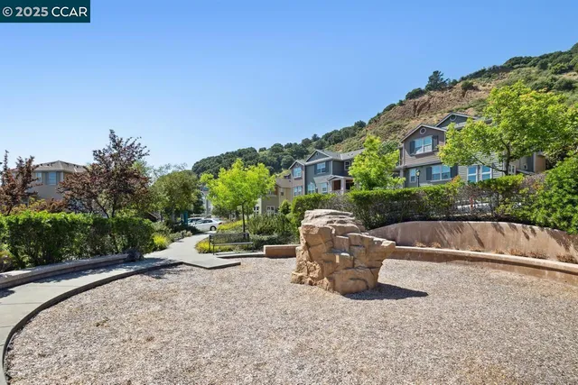 $720,000 | 6071 Old Quarry Loop, Oakland, CA 94605