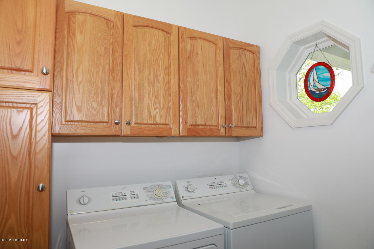 3782 Windy Point Road Southwest Supply, NC 28462 - Photo 25 of 45 Laundry Room