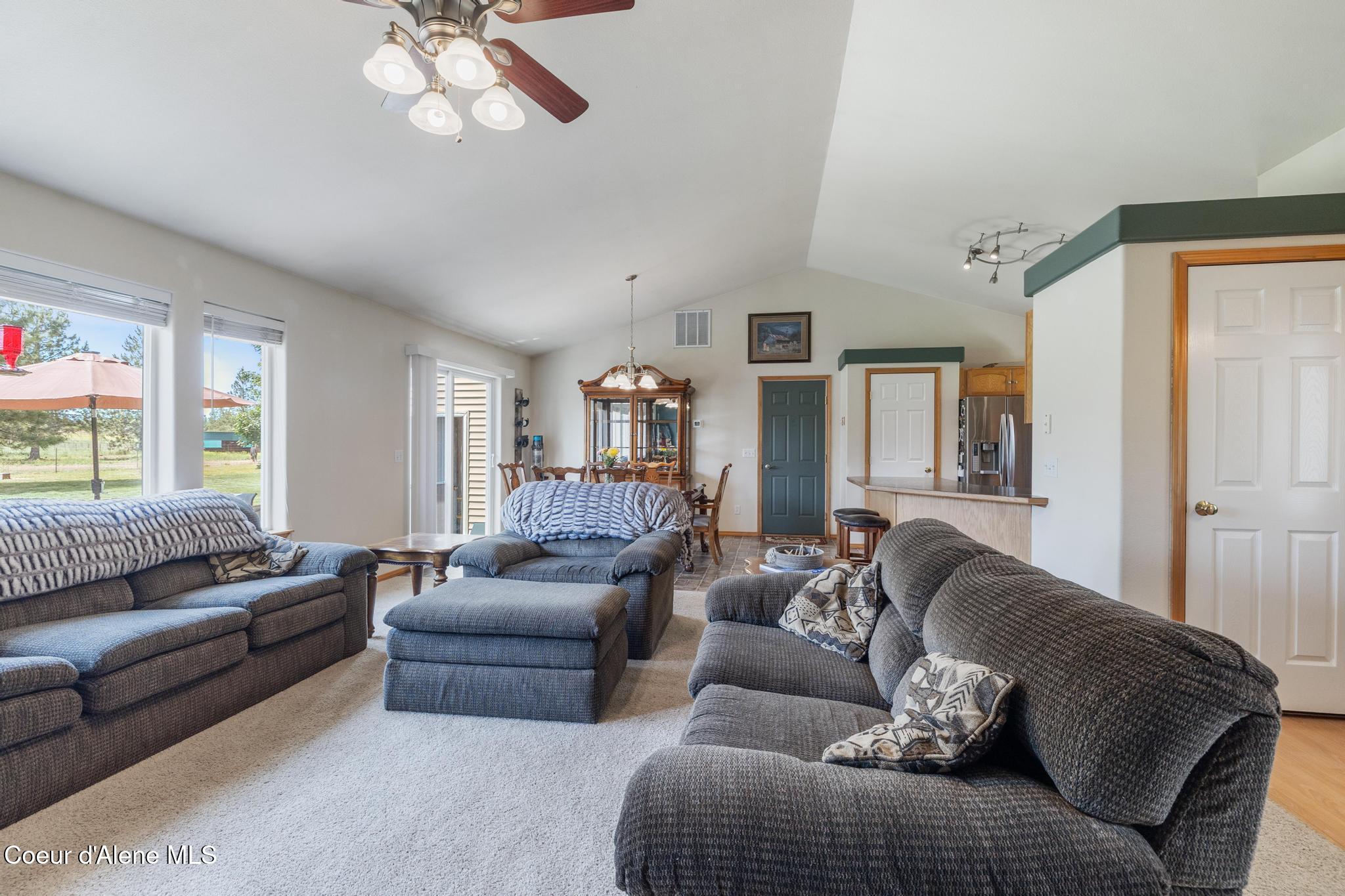 30267 North Wheatridge Road Athol, ID 83801 - Photo 8 of 79 IMG_0713