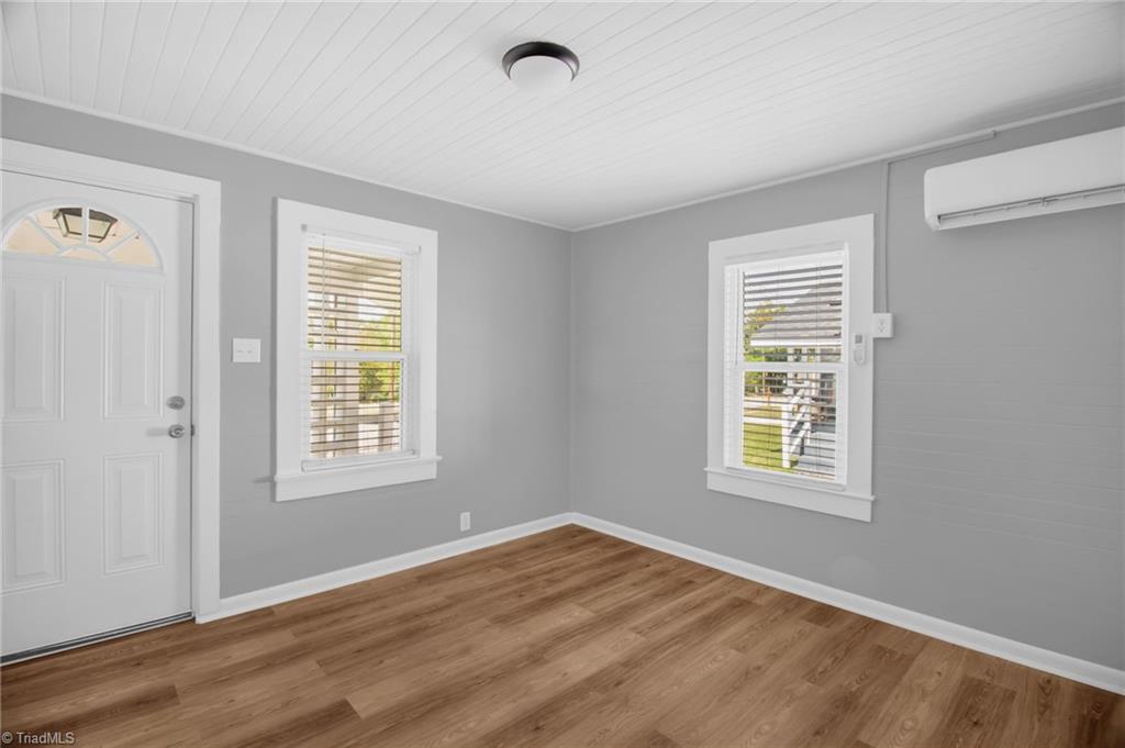 413 Hay Street High Point, NC 27260 - Photo 11 of 41 Gallery Image 11