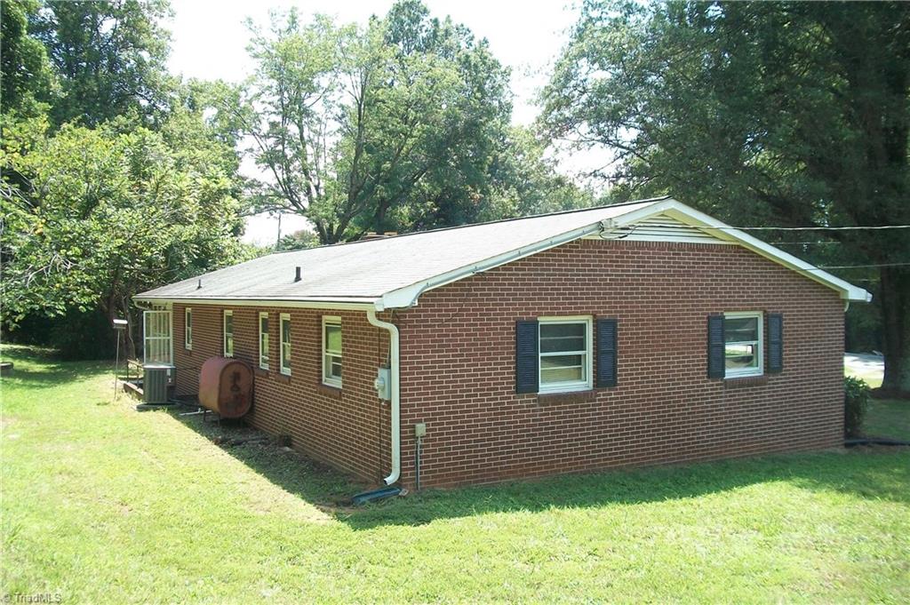 6119 Germanton Road Rural Hall, NC 27045 - Photo 3 of 30