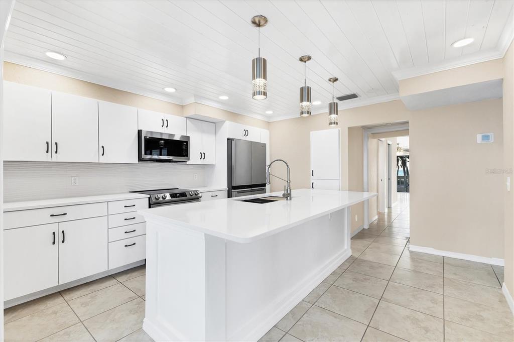 6895 Manasota Key Road Englewood, FL 34223 - Photo 24 of 61