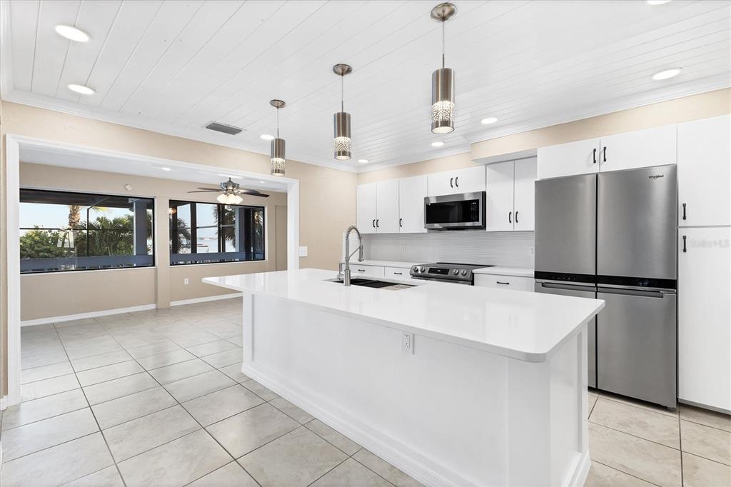 6895 Manasota Key Road Englewood, FL 34223 - Photo 25 of 61