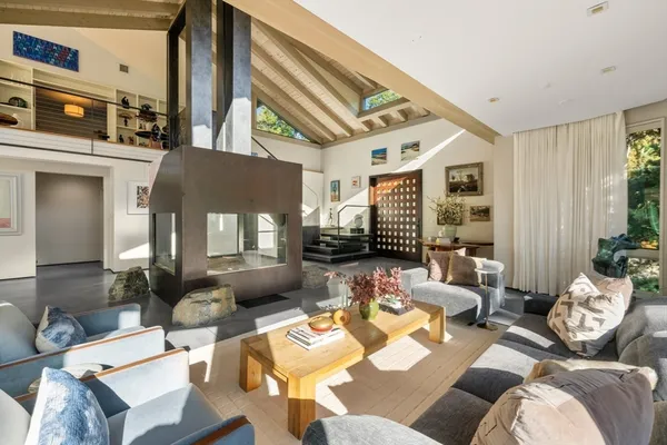 $3,650,000 | 480 Pleasant Street, Marshfield, MA 02050