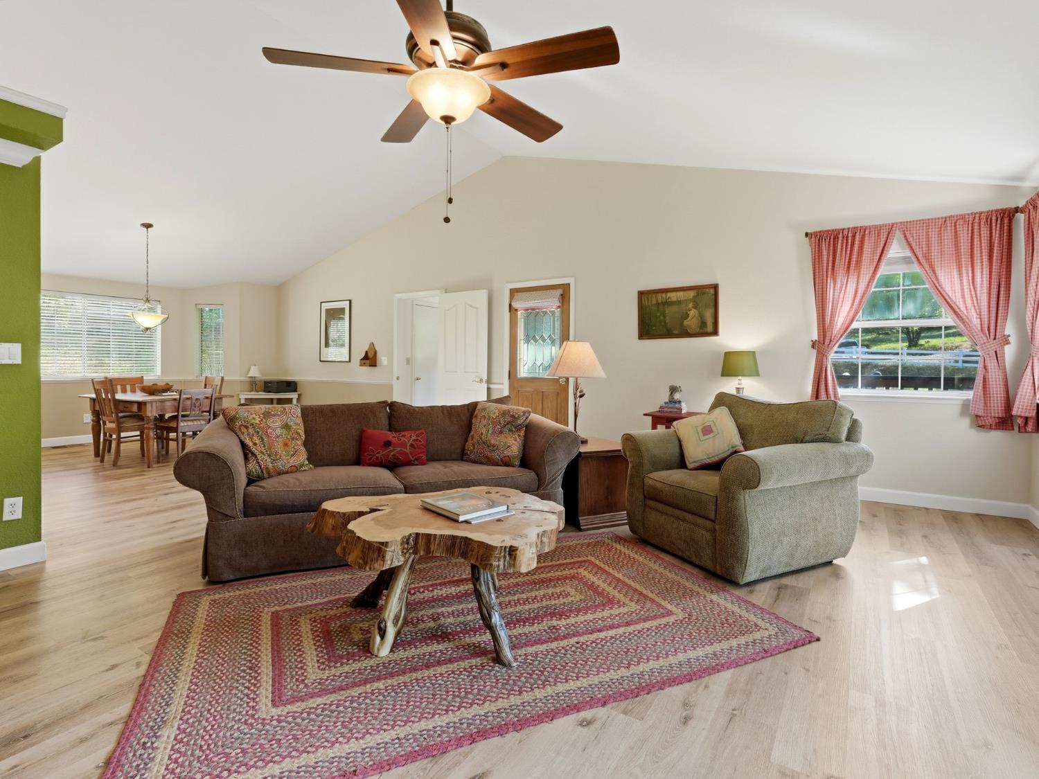 37927 China Creek Road Oakhurst, CA 93644 - Photo 26 of 38