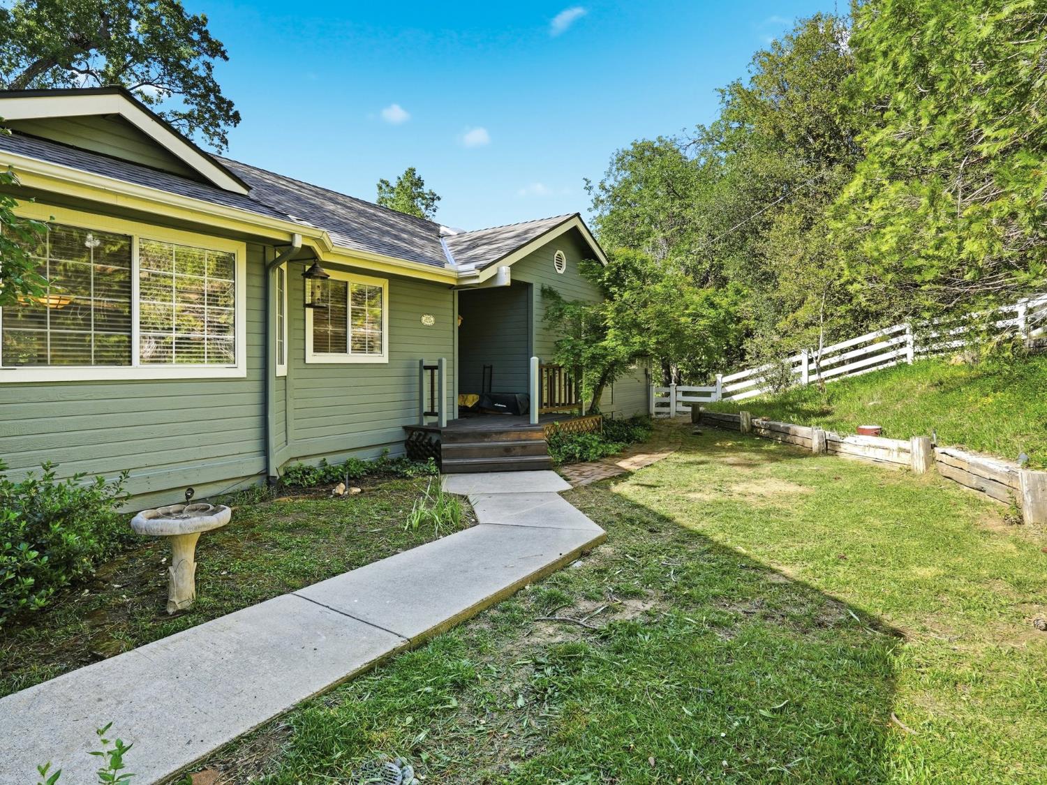 37927 China Creek Road Oakhurst, CA 93644 - Photo 4 of 38