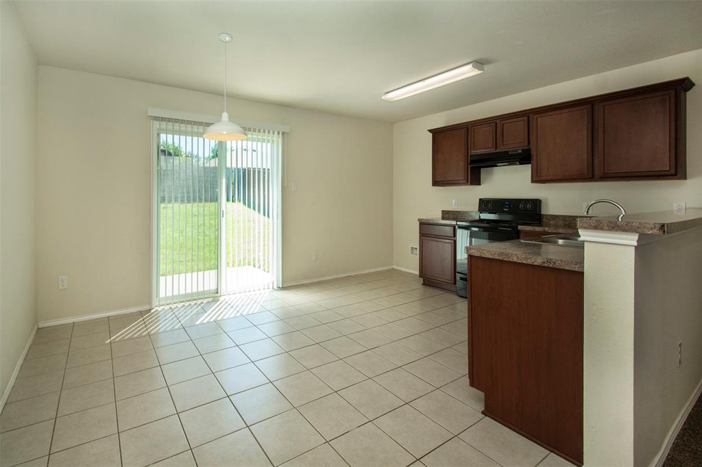 1423 Swan Ridge Drive Sherman, TX 75092 - Photo 11 of 21