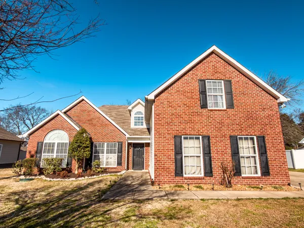 $395,000 | 1122 Thompson Farms Street, Lascassas, TN 37085
