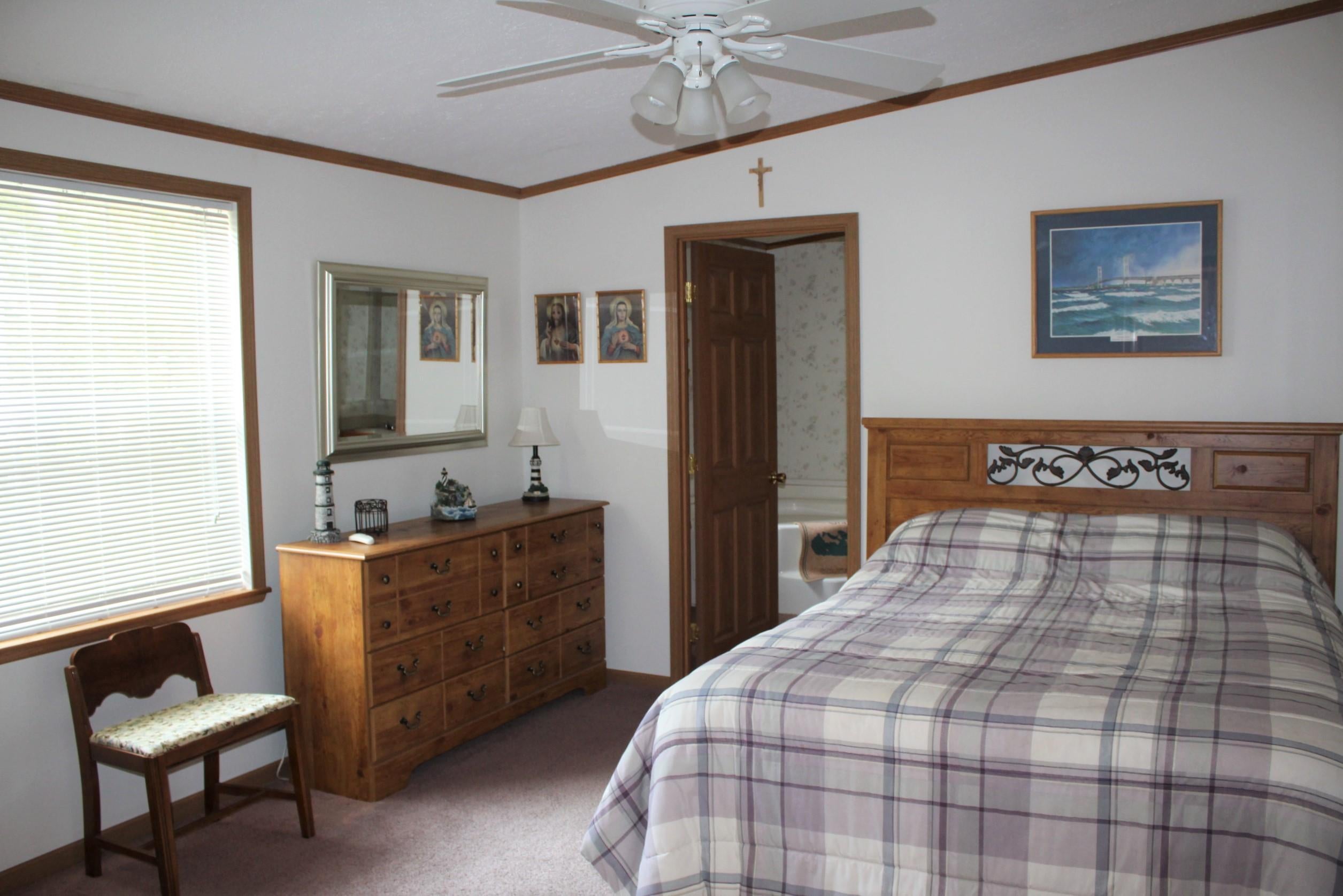 19622 Evergreen Road Presque Isle, MI 49777 - Photo 20 of 32 Gallery Image 20