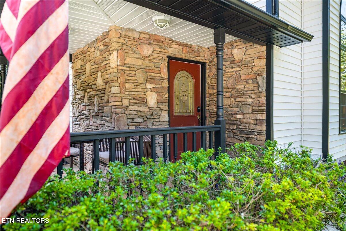 804 Pine Hollow Road Jacksboro, TN 37757 - Photo 5 of 43 Welcome