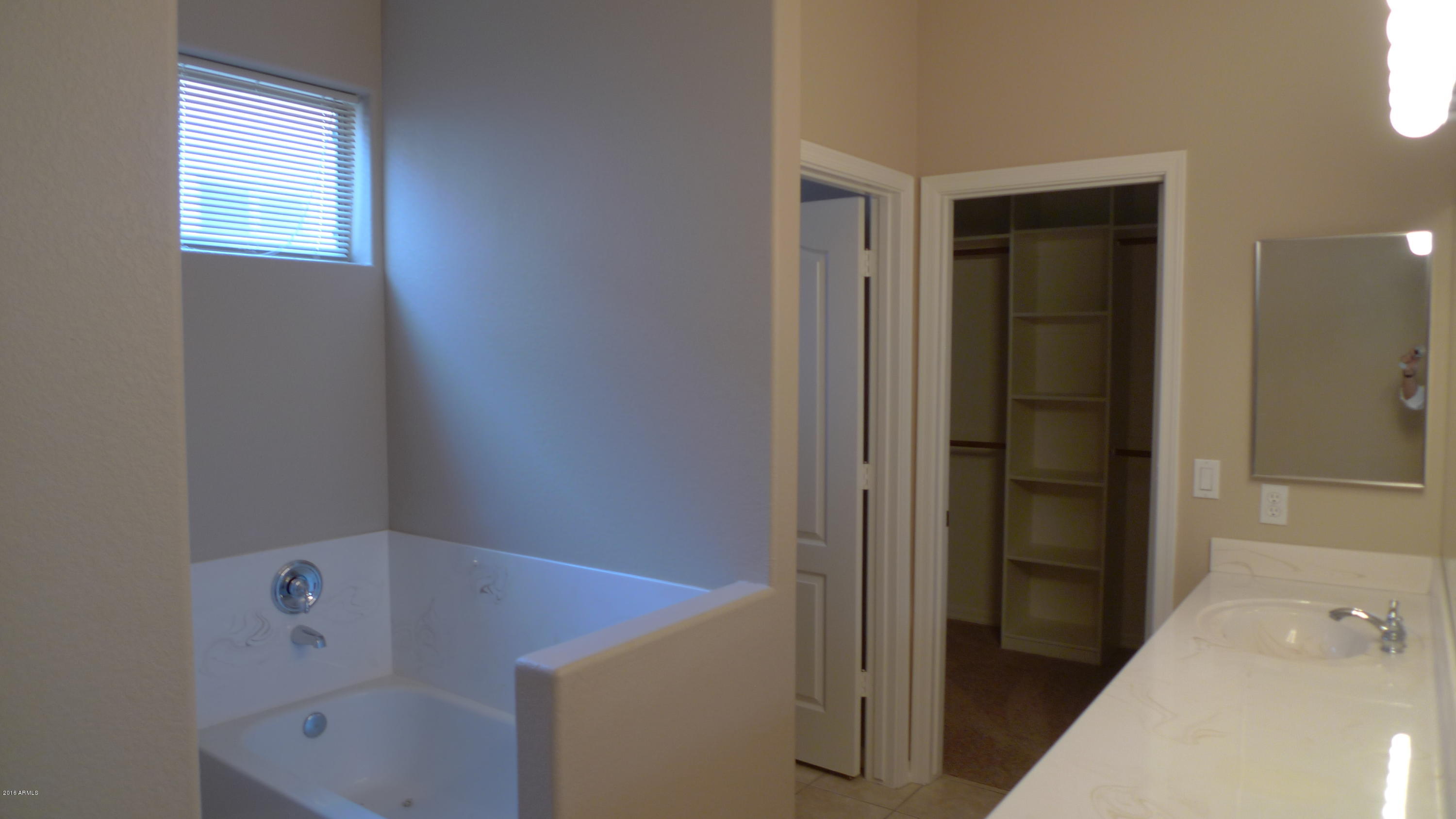 1415 East Osborn Road Phoenix, AZ 85014 - Photo 9 of 19 P1010274