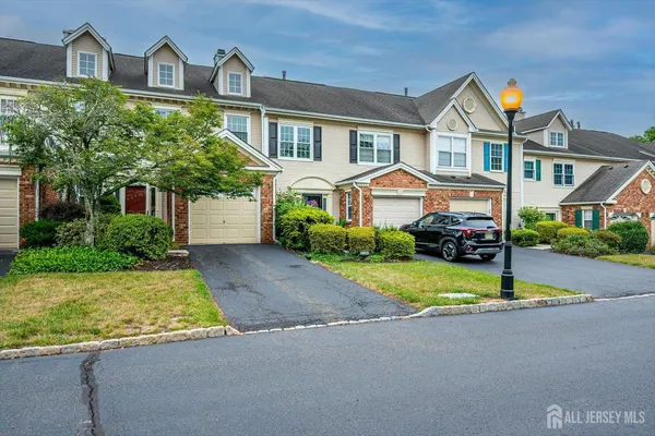 $625,000 | 2103 Ackmen Court, Bridgewater, NJ 08807