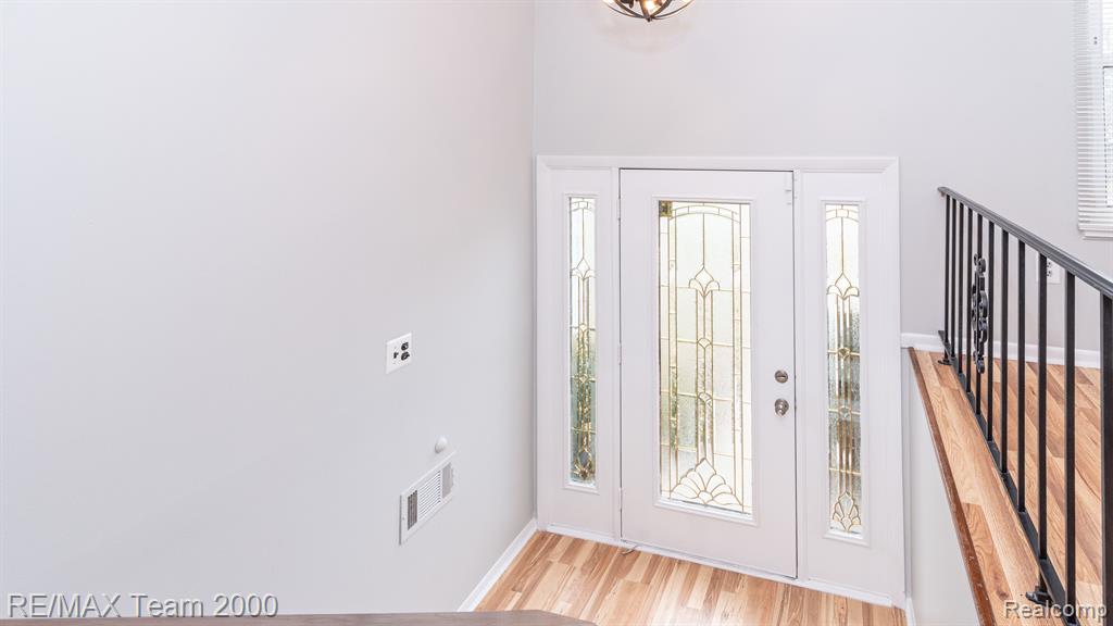 44820 Joy Road Plymouth, MI 48170 - Photo 12 of 41
